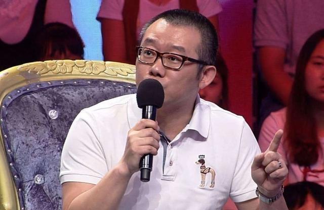 爱情保卫战情感专家涂磊,"冷面王涂磊"从受人尊敬到嫌弃,他走到今天这