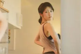 溢出屏幕的性感｜渡边麻友图片