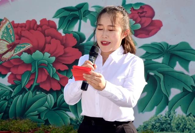 ϲӭ����� �滭�����̡����Ӱ��˴����Сѧ��ʦ�Ž��