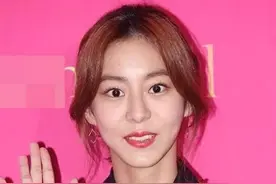 韩国“国民蜜大腿”UIE金宥真为减肥有多拼，8年坚持每天只吃一餐图片