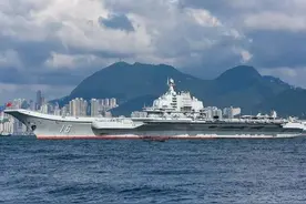 现代级改进后整体性能不如，052D和055，有一项能力绝非两者可比图片