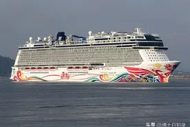 世界上最大的 10 艘邮轮，最大比航母还长，载客近7000人！图片