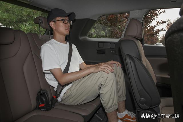 新车｜定名胜达旅行家，可选5/6/7座，北京现代胜达亮相成都车展