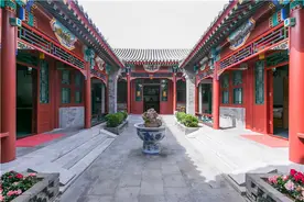 北京四合院空着不住，全家人住在博物馆里，陈丽华才是隐形女首富图片
