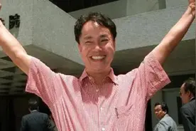 1996年，张子强在8位富豪绑架名单上，果断划掉一人，划掉了谁？图片
