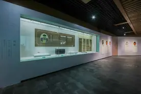 “爱莲·敬廉”特展中的陈化成文物→图片