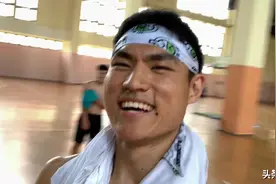 “恶鼠”梓祎正在净化网红街球圈图片