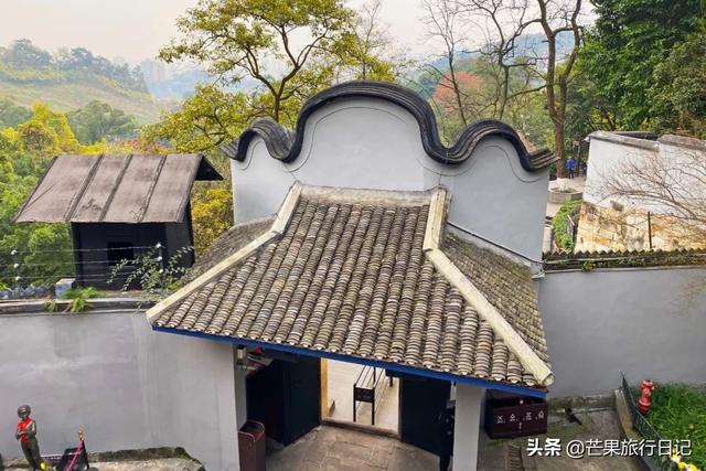 重庆白公馆，被称为“活棺材”，曾关押着杨虎城将军和小萝卜头