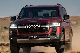 全新丰田LC300兰德酷路泽全方位详解图片