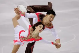 相伴14年“冰上情侣”，退役后却断绝来往，网友：当年摔有问题？图片