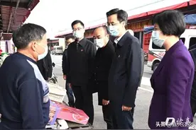 陈伟调研疫情防控工作：保持定力和清醒，打好疫情防控主动仗、阻击战图片