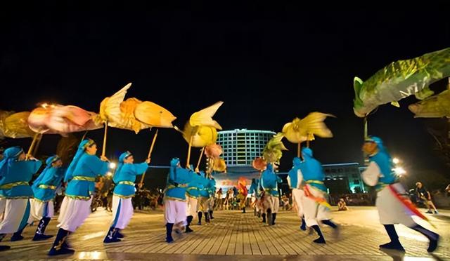 正月十五闹元宵，6副精品元宵节对联，给朋友们带来喜气欢乐