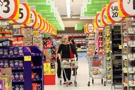奇耻大辱！“不含中国成分”成国外进口食品的安全标准？该反省了图片
