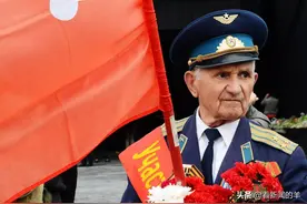 殴打老人！二战退伍军人如何在乌克兰被虐待多年图片