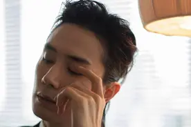 “软饭男”李承铉：因带娃患上严重抑郁症，二胎随母姓引发争议图片