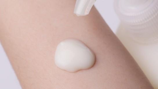 身体乳贵不贵啊