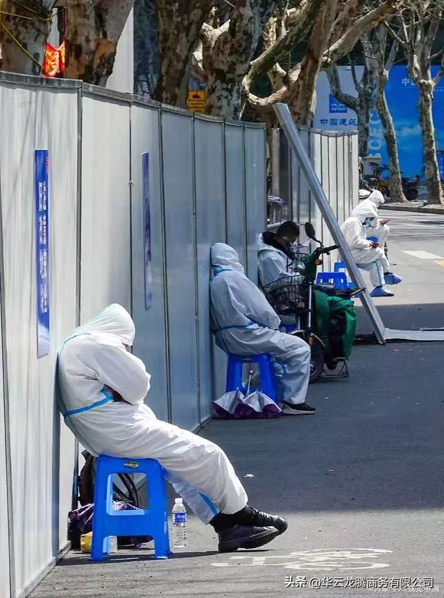 10省连夜调整，最担心的问题来了：那些感染过的人，现在怎么样了