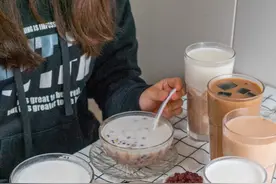 北京路「手作甜品」，Q弹拉丝，半碗都是料图片