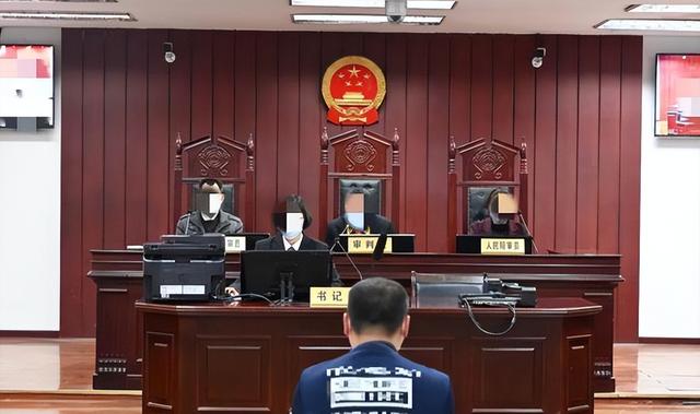 女子夜班遭遇歹徒，不仅不反抗还帮他带安全套：这样对咱俩都好！