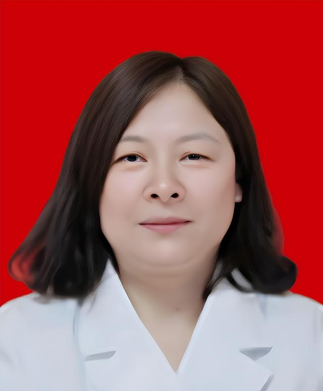 7月30日凌晨！又有6位：“女贪”被查落马，触目惊心，看看都有谁
