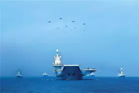 美航母轰炸机为台撑腰失败，解放军将台海变内海，演习任务达成！图片