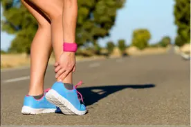 什么可能导致您的脚踝疼痛？图片