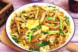 春季多吃两样“春菜”，多加4样食材，简单炒一炒，营养又下饭图片