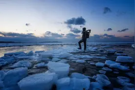 《尘埃落定》：人这一生，要跨过三重门！图片