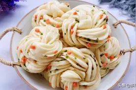 馒头米饭吃腻了，教你8种花卷的做法，松软香甜孩子抢着吃图片