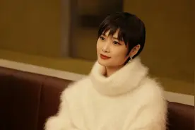 不愧是才女，为李宇春华晨宇蔡徐坤作词，尹约发现周深这颗夜明珠图片