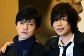 20年后，再看“水木年华”李健卢庚戌的境遇，才明白李健为何单飞图片