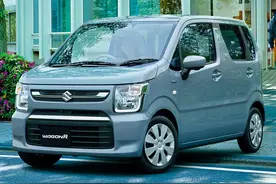 新车 | 海外售价约6.1万起，曝铃木新款北斗星，三种前脸，可选四驱图片