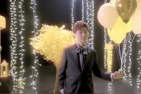 入行16年！39岁TVB娱乐主持人独挑大梁表现完美，成郑裕玲接班人图片