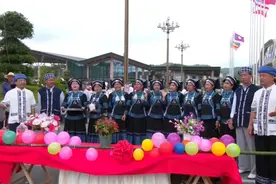 贵阳贵安各地少数民族同胞欢庆“六月六”图片