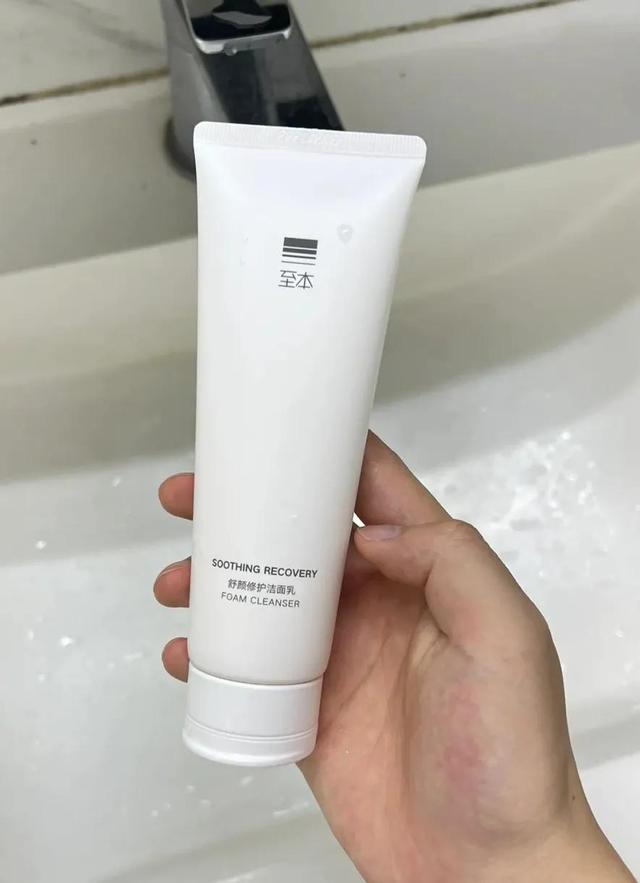 5款热门洗面奶测评：旁氏虽便宜但爆痘过敏，黛珂虽贵但真心好用