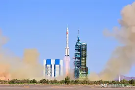 神十四成功发射！疑问：空间站已用8K影像，为何返回舱却画质模糊图片