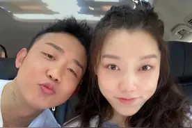 周延：结婚那天我和老婆抱头痛哭，余生不会辜负王斯然图片