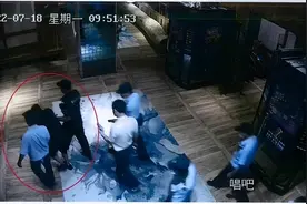 他可能是最了解打火机味道的人：为逃单，“老赖”多次生吞打火机并报警“求救”图片