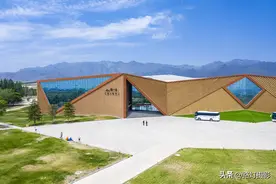 打卡“中国波尔多”！走进贺兰山东麓，这些顶级酒庄千万别错过图片