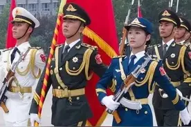 退役老兵，战友们如果补发一套军装，您愿意支持吗？图片