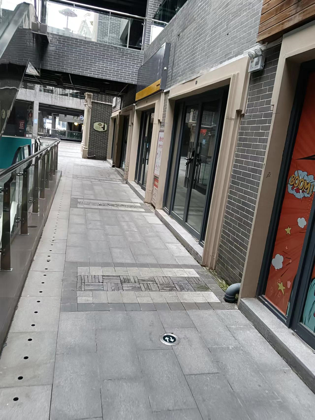 泰安中南财源门"十二帝街"的尴尬处境