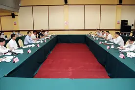 庄悦群与福基投资董事长王铭祥、广州工控党委副书记王福铸一行座谈交流：共同打造合作标杆行业标杆品牌标杆图片