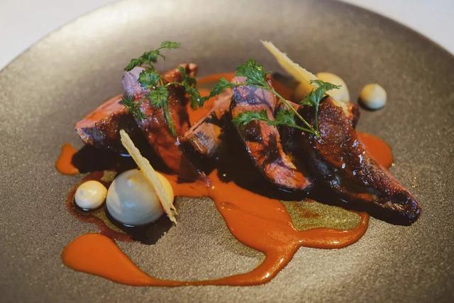 酒店花胶汤多少钱一碗 2025年酒店花胶汤的做法大全