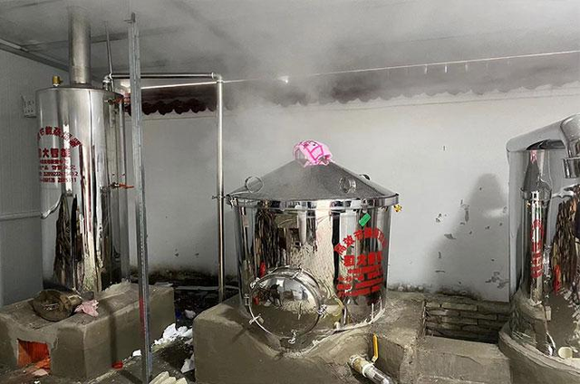 用蒸馏酿酒设备做酒，引起酒苦的原因有哪些？