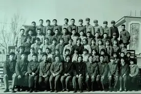 我上初二的时候还过了“六.一”儿童节图片