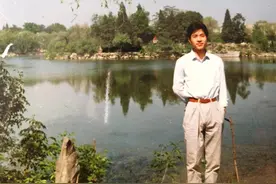 百度李彦宏的成长经历图片