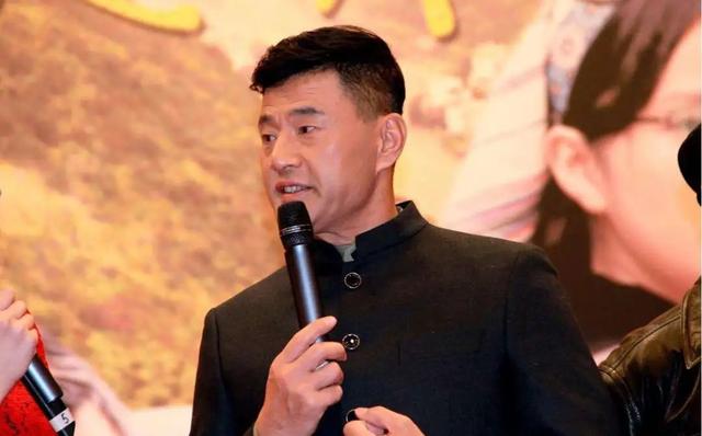 同样是演“关羽”，于荣光和陆树铭放在一起看，差别就出来了