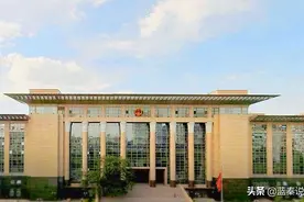 拆迁部门：强拆违建，无补偿！法院：强拆农民唯一住房，全面赔偿图片