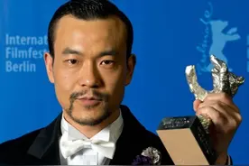 这次，“被扒光底裤”的廖凡，彻底颠覆了大众对他的“固有认知”图片