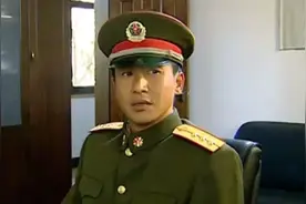 《士兵突击》里的高城五年当到副营长，这个晋升速度是靠自己吗？图片